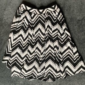 💜B2G1 SALE💜 Lularoe Madison Skirt